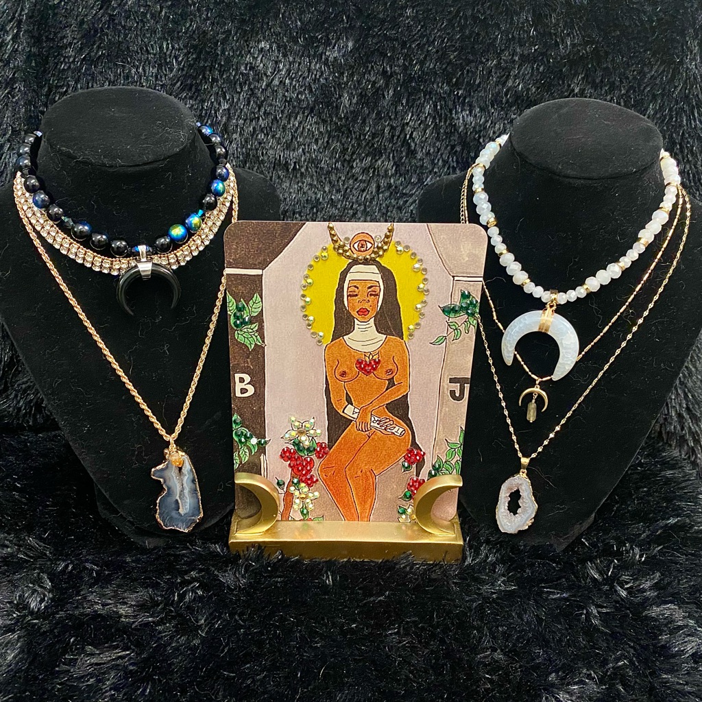 High Priestesscrescent Moon Set